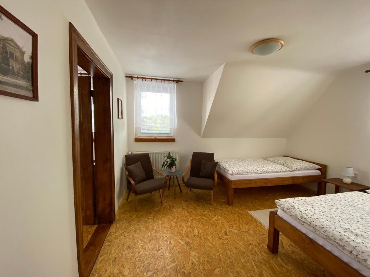 Chalupa K Pronajmuti Krasna Lipa U Rumburka Buitenkant foto
