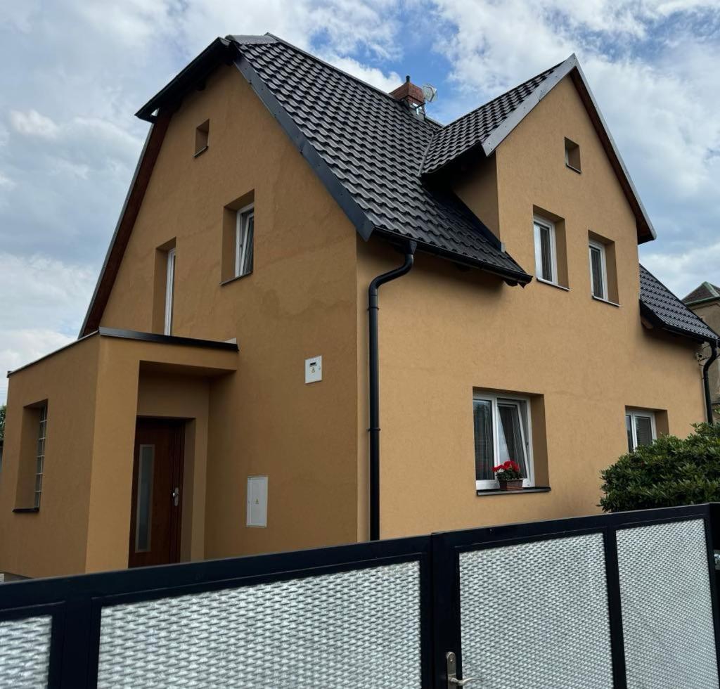 Chalupa K Pronajmuti Krasna Lipa U Rumburka Buitenkant foto