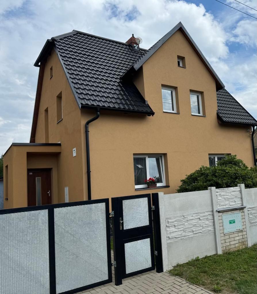 Chalupa K Pronajmuti Krasna Lipa U Rumburka Buitenkant foto
